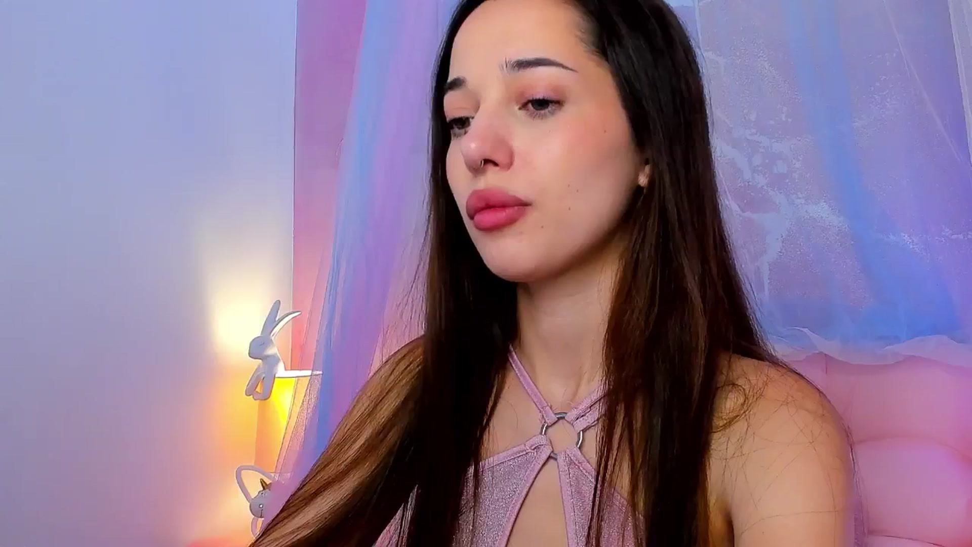 Gallery image thumbnail from NicolYves's myfreecams stream on, 04/05/2026, 16:05 image 12 of 20
