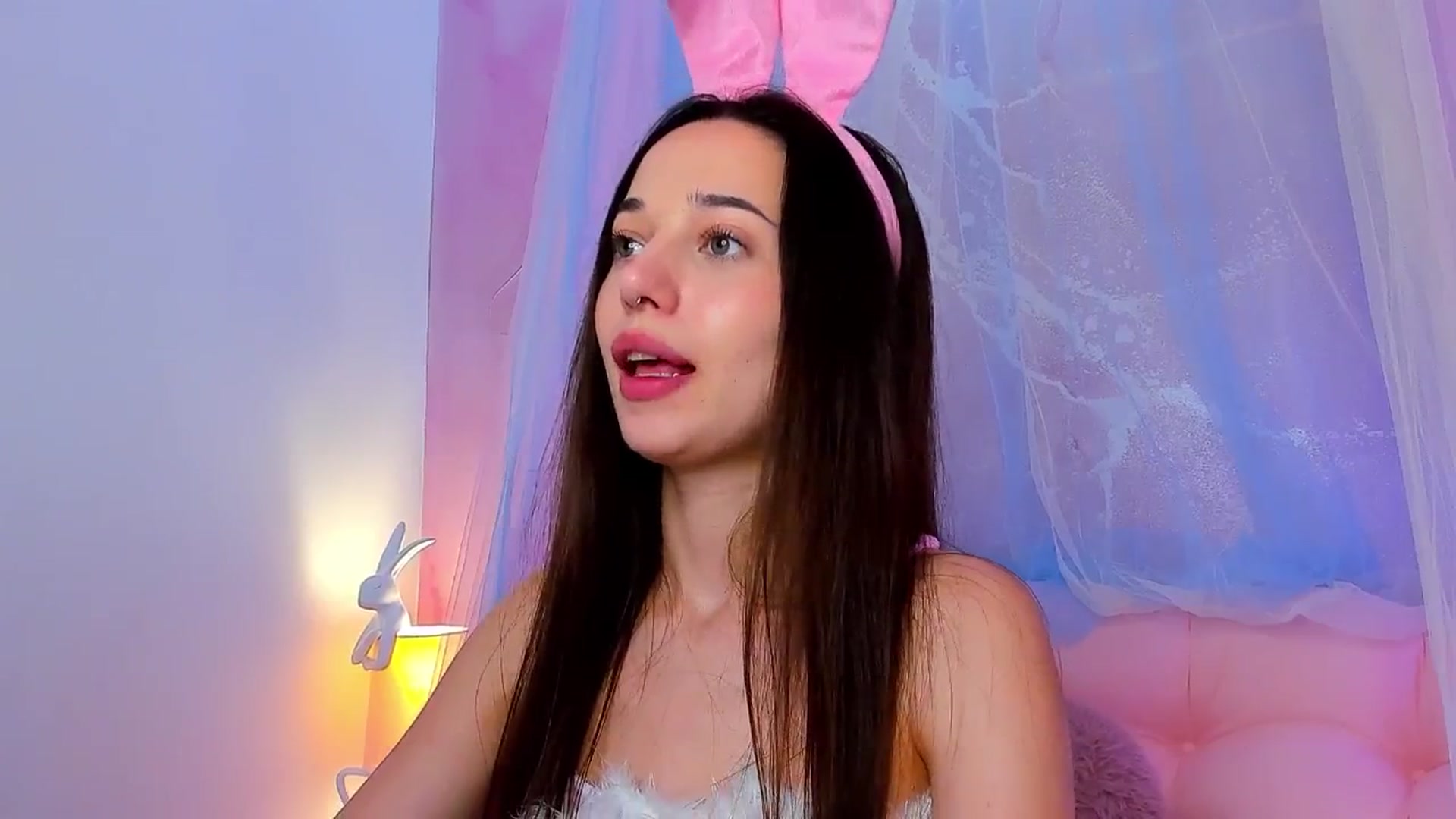 Gallery image thumbnail from NicolYves's myfreecams stream on, 04/05/2026, 19:02 image 7 of 20