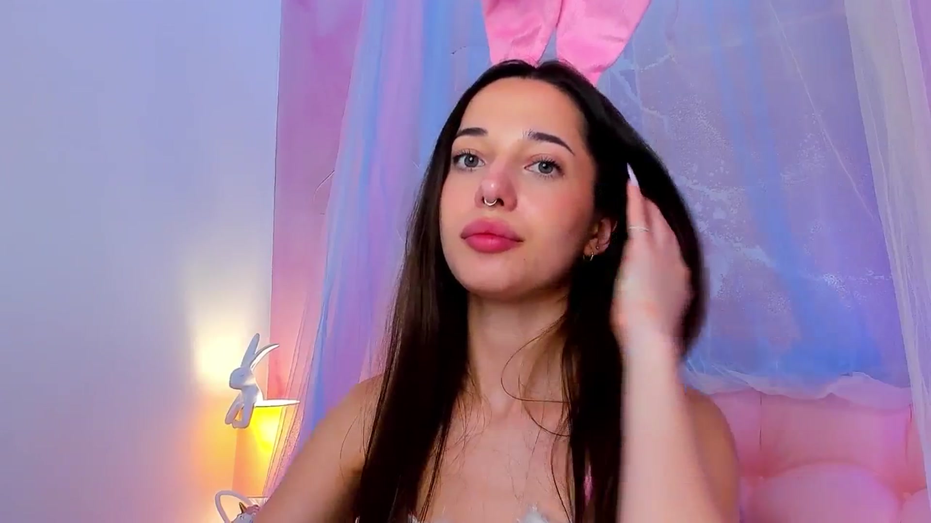 Gallery image thumbnail from NicolYves's myfreecams stream on, 04/05/2026, 19:02 image 12 of 20