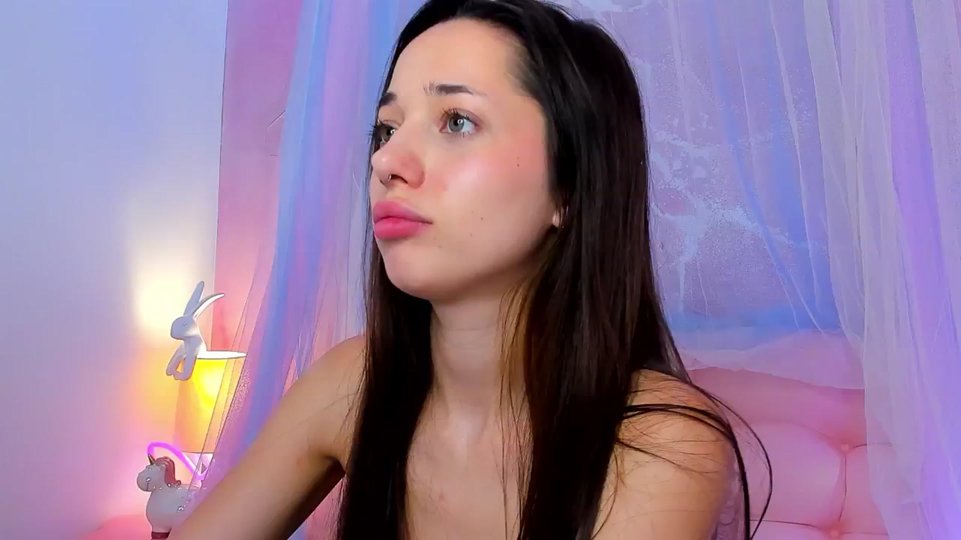 Gallery image thumbnail from NicolYves's myfreecams stream on, 04/12/2026, 17:55 image 8 of 20