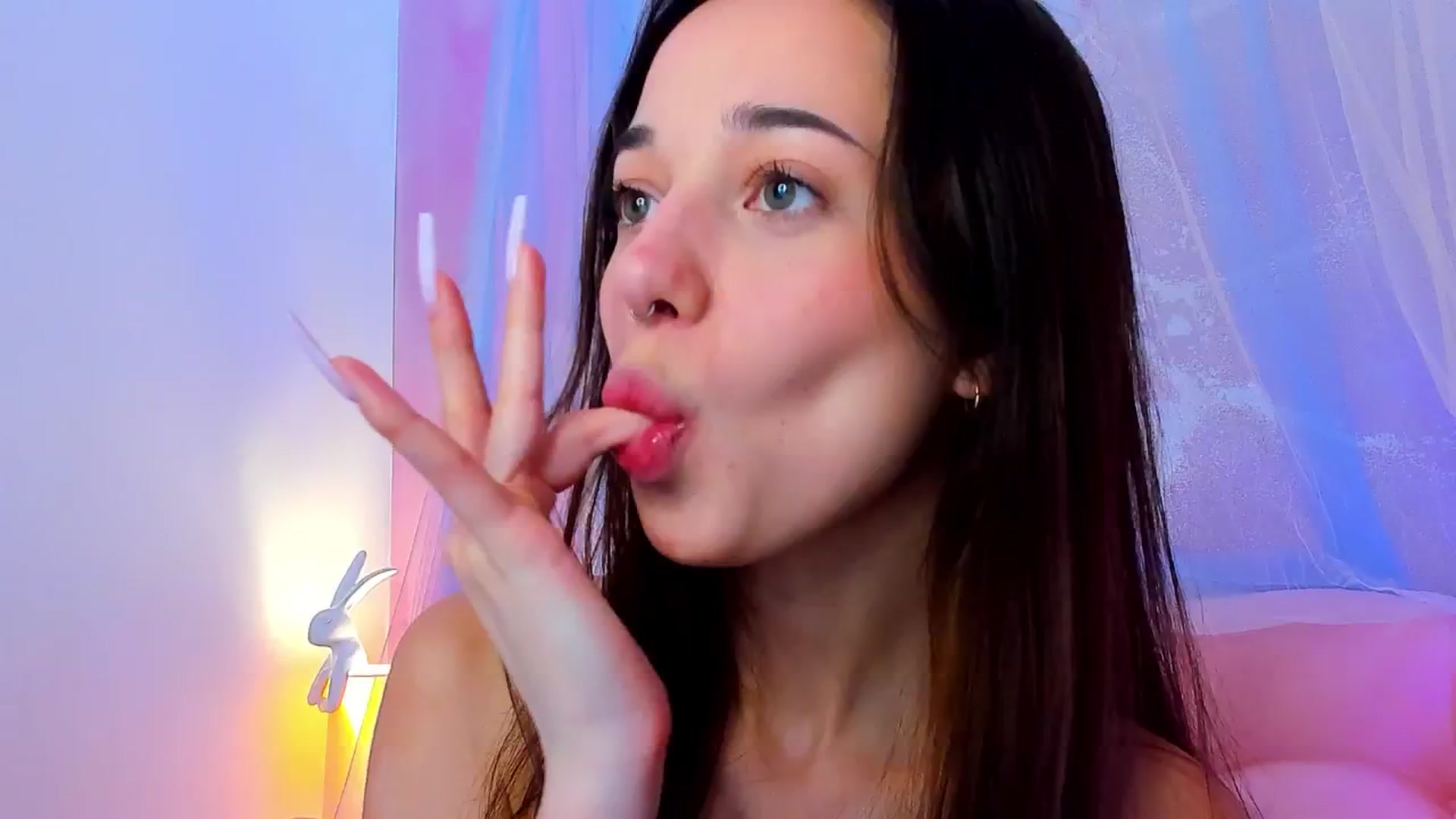 Gallery image thumbnail from NicolYves's myfreecams stream on, 04/26/2026, 13:09 image 19 of 20