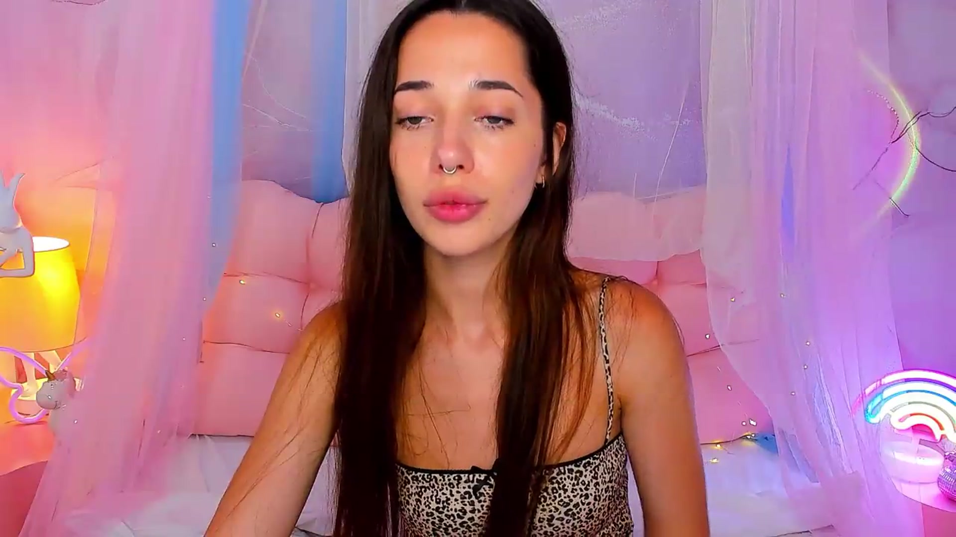 Gallery image thumbnail from NicolYves's myfreecams stream on, 07/01/2026, 17:01 image 2 of 20