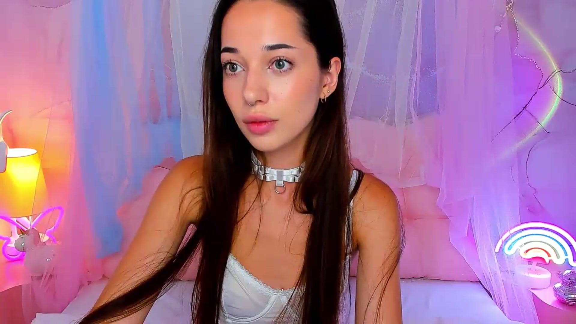 Gallery image thumbnail from NicolYves's myfreecams stream on, 07/10/2026, 13:55 image 8 of 20