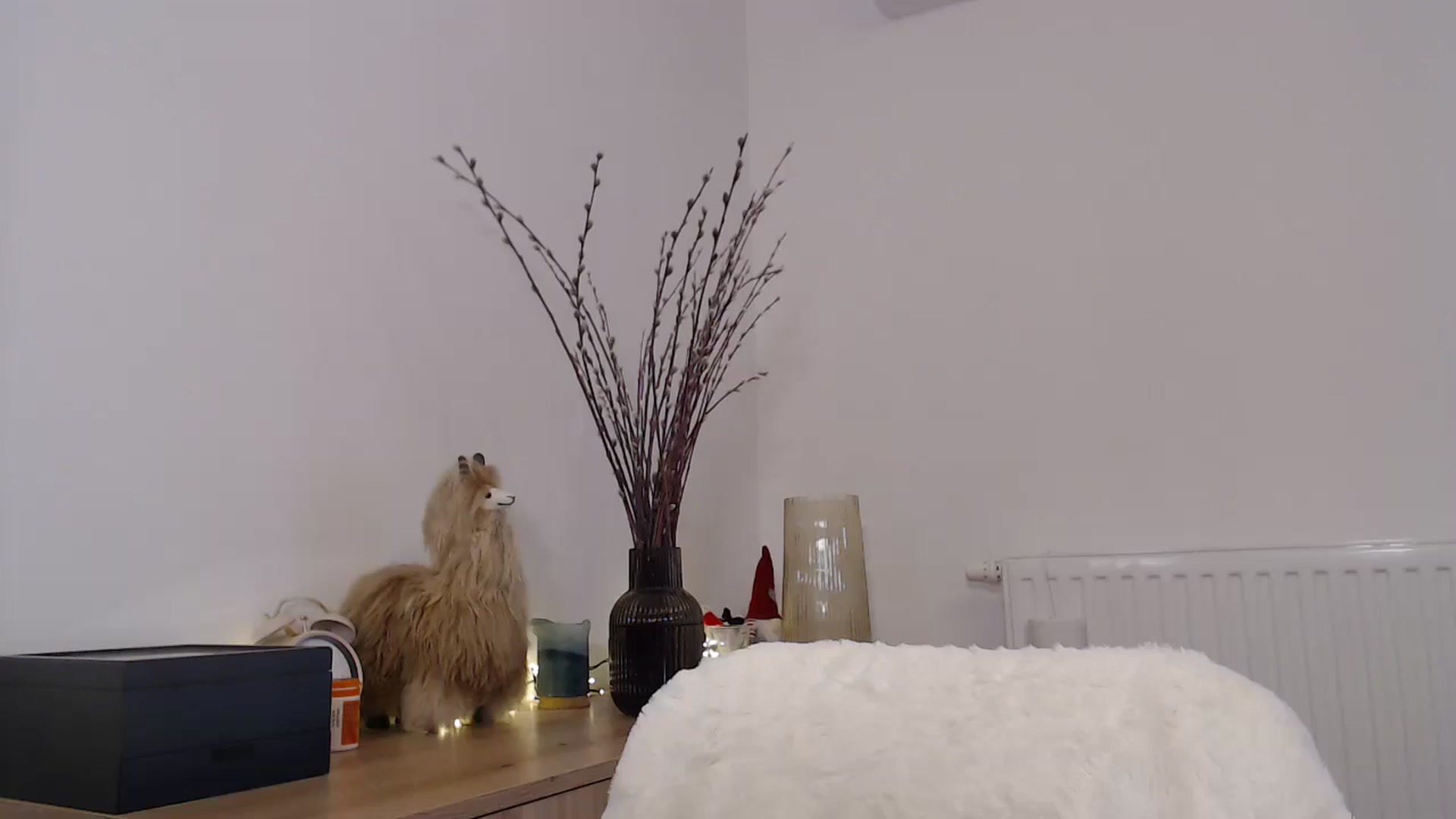 Gallery image thumbnail from Nicole333's myfreecams stream on, 04/05/2025, 15:10 image 15 of 20