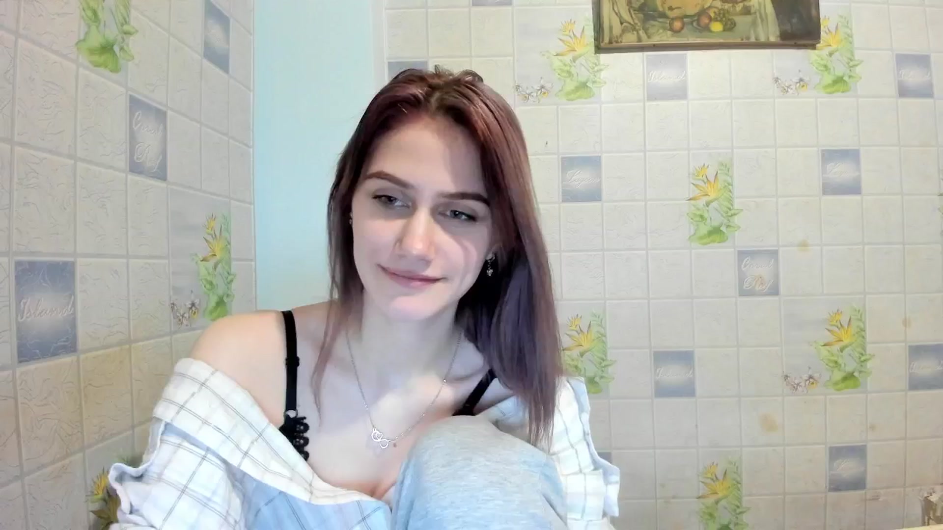 Gallery image thumbnail from NicoleDaviss's myfreecams stream on, 02/09/2026, 04:11 image 4 of 20