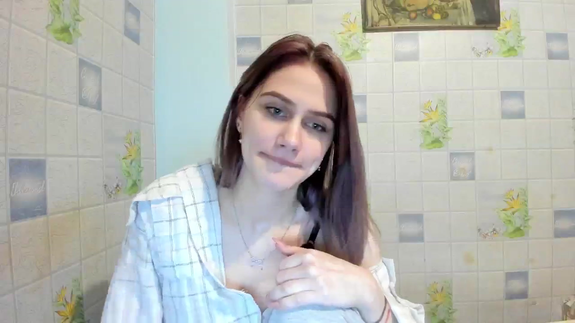 Gallery image thumbnail from NicoleDaviss's myfreecams stream on, 02/09/2026, 04:11 image 16 of 20