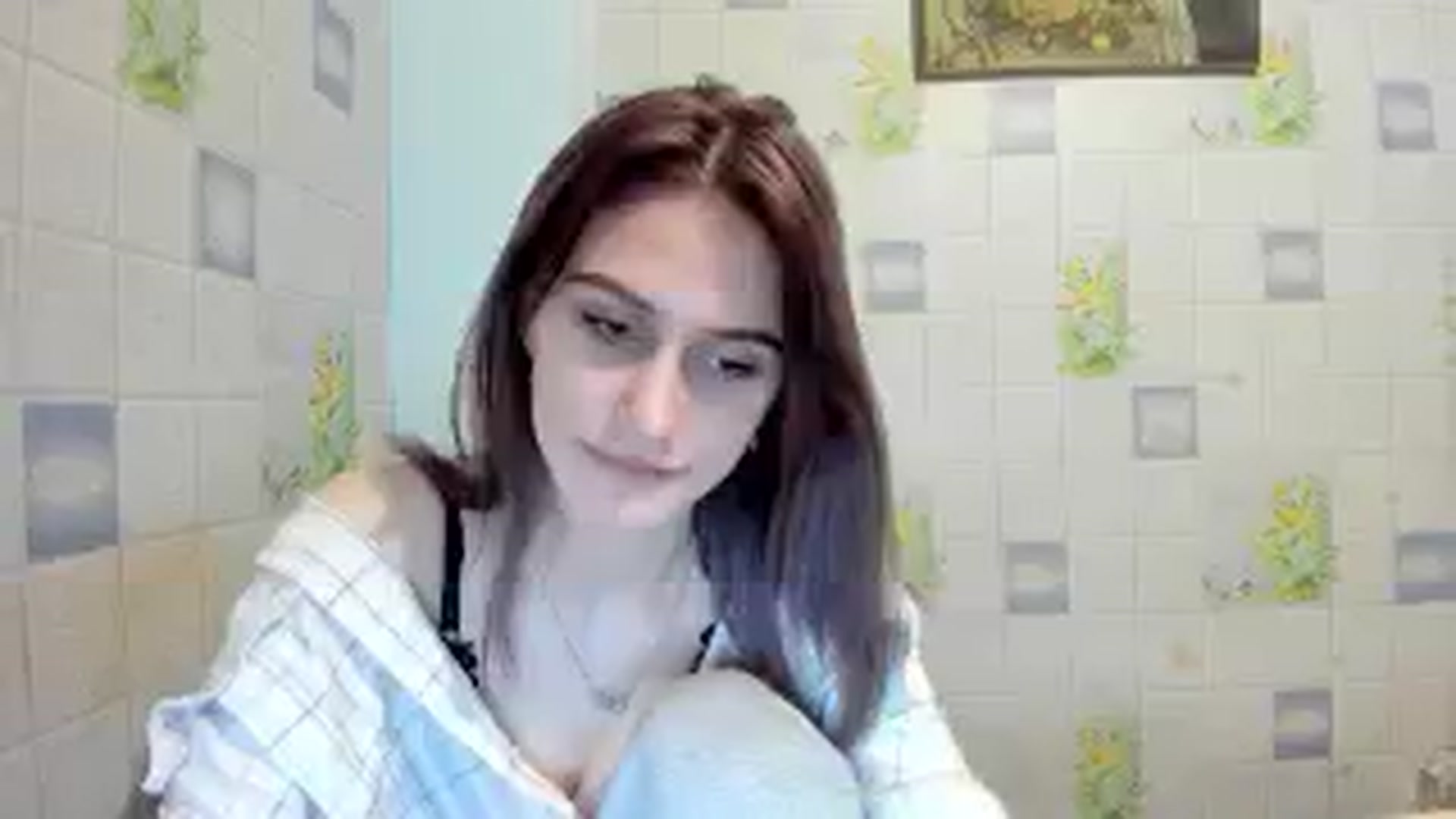 Gallery image thumbnail from NicoleDaviss's myfreecams stream on, 02/09/2026, 04:11 image 17 of 20