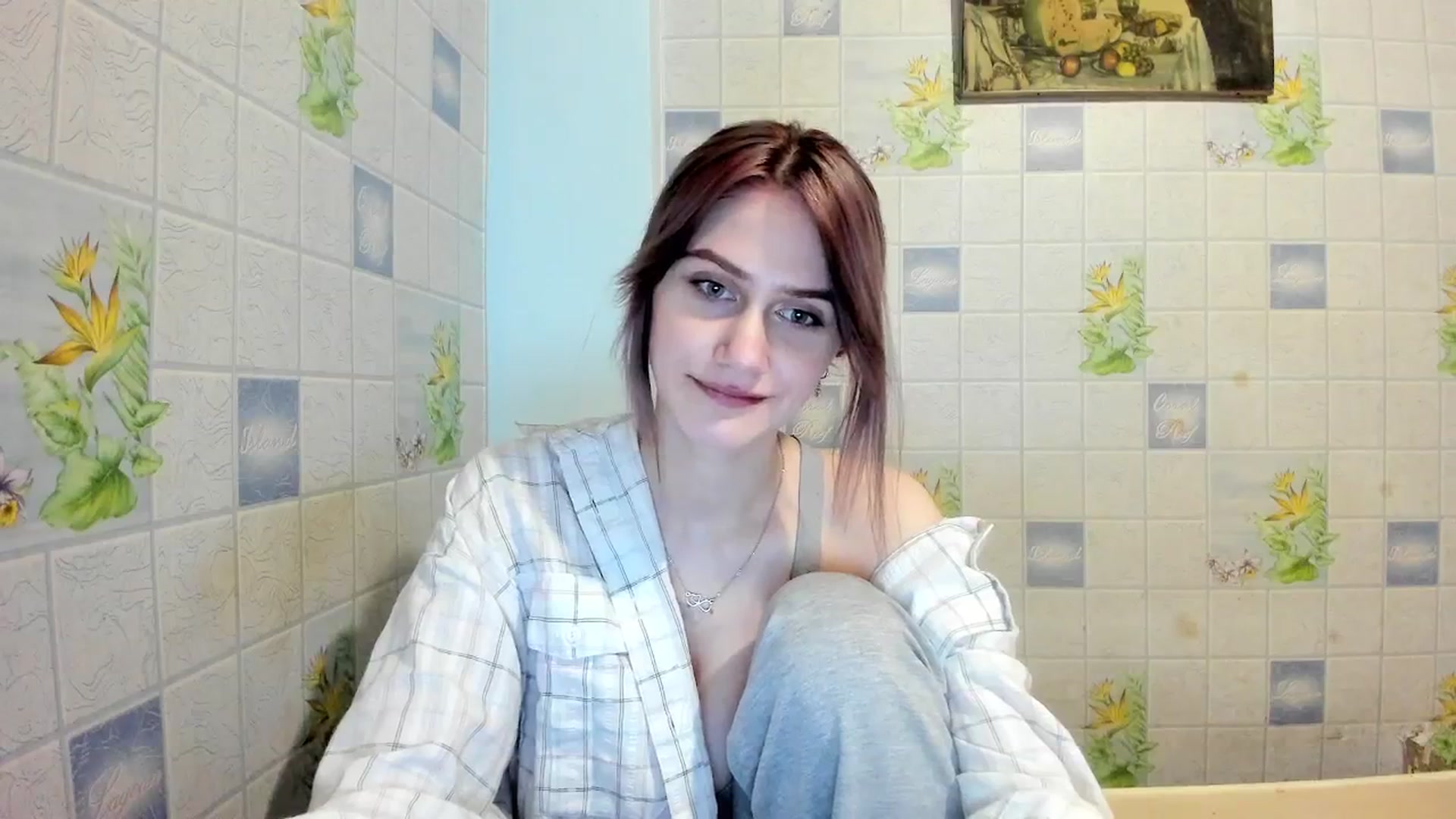 Gallery image thumbnail from NicoleDaviss's myfreecams stream on, 02/10/2026, 03:17 image 15 of 20
