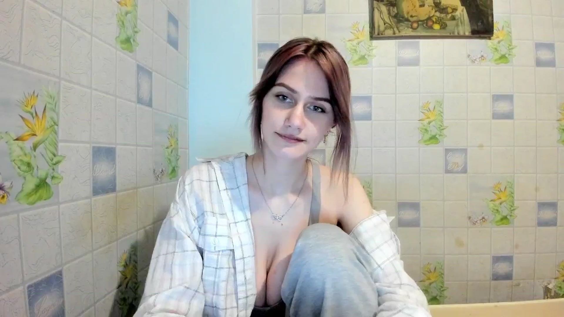 Gallery image thumbnail from NicoleDaviss's myfreecams stream on, 02/10/2026, 03:17 image 13 of 20