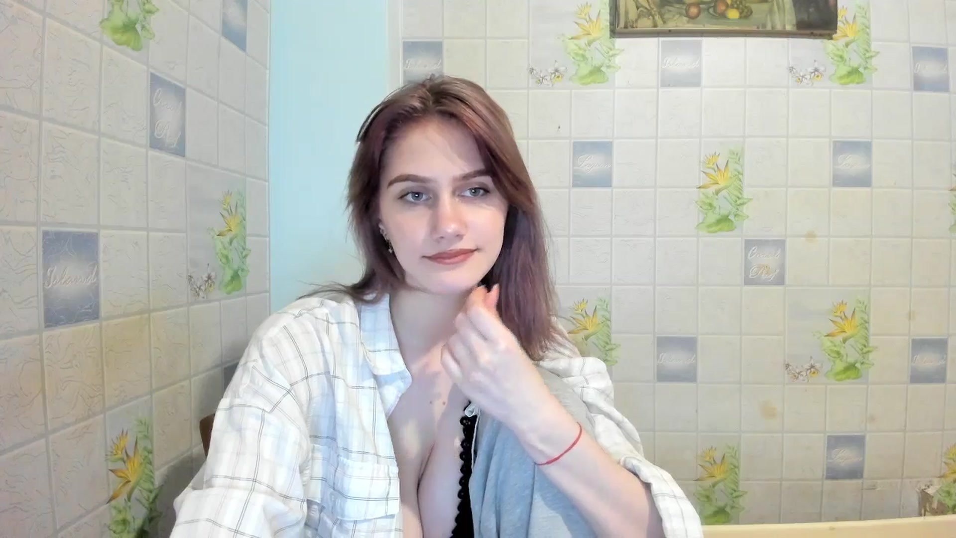 Gallery image thumbnail from NicoleDaviss's myfreecams stream on, 02/11/2026, 24:43 image 7 of 20