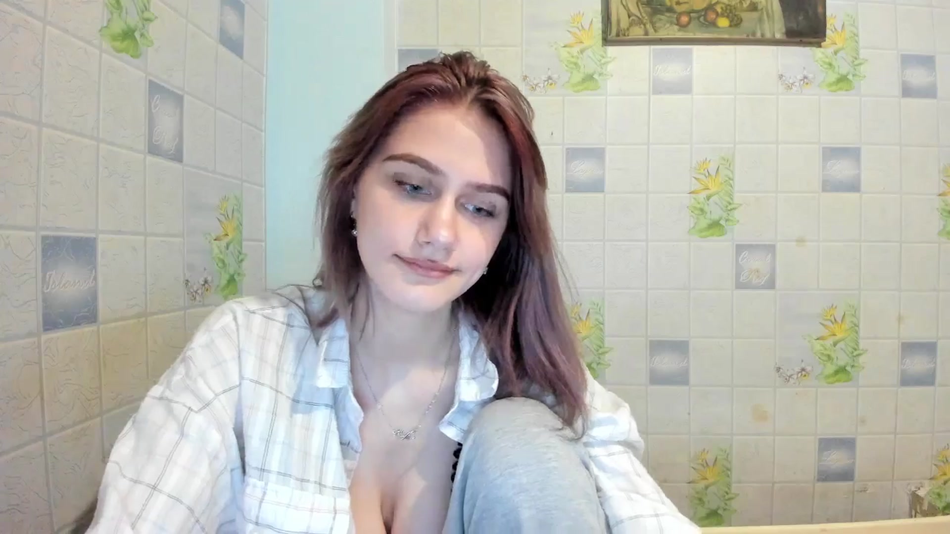 Gallery image thumbnail from NicoleDaviss's myfreecams stream on, 02/11/2026, 04:11 image 13 of 20