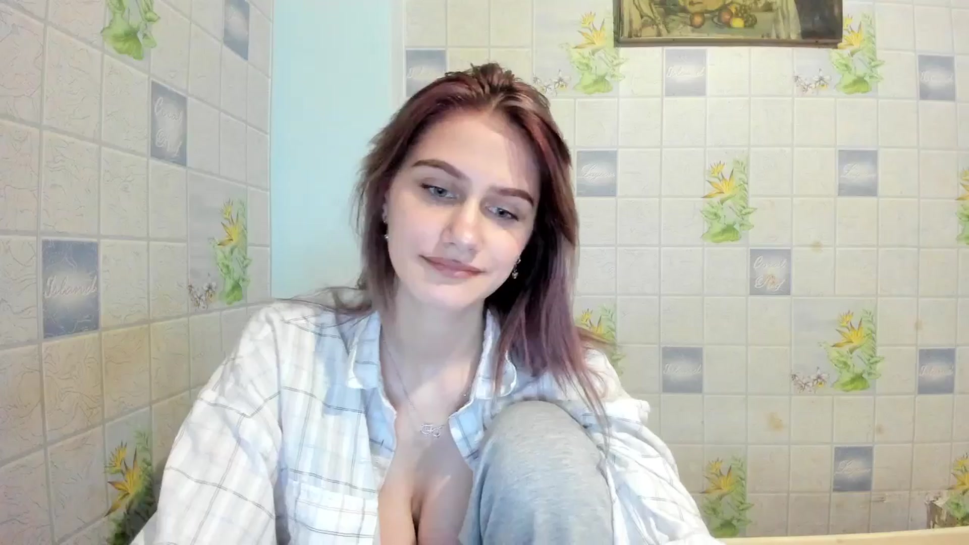 Gallery image thumbnail from NicoleDaviss's myfreecams stream on, 02/11/2026, 04:11 image 8 of 20