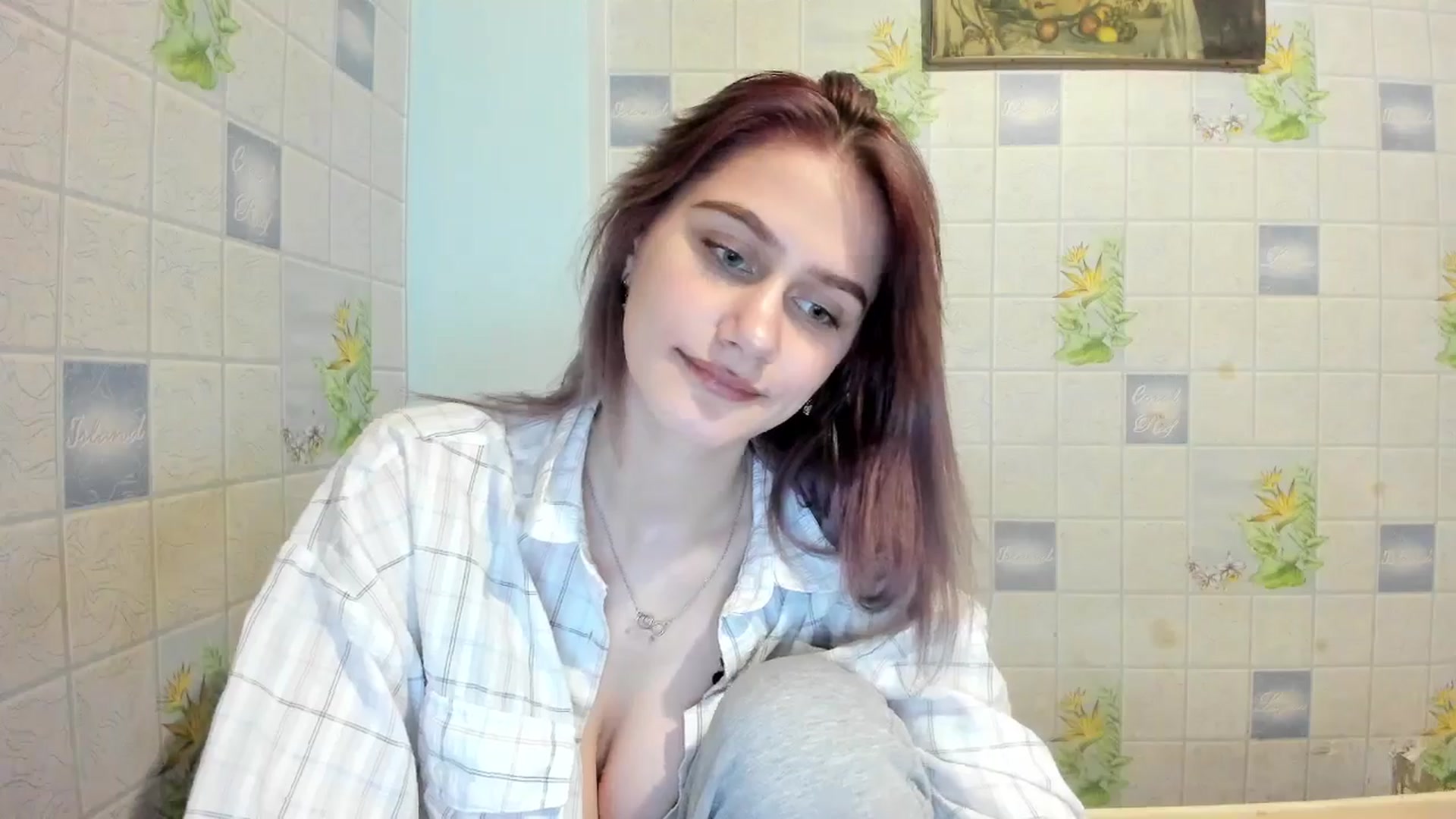 Gallery image thumbnail from NicoleDaviss's myfreecams stream on, 02/11/2026, 04:11 image 6 of 20