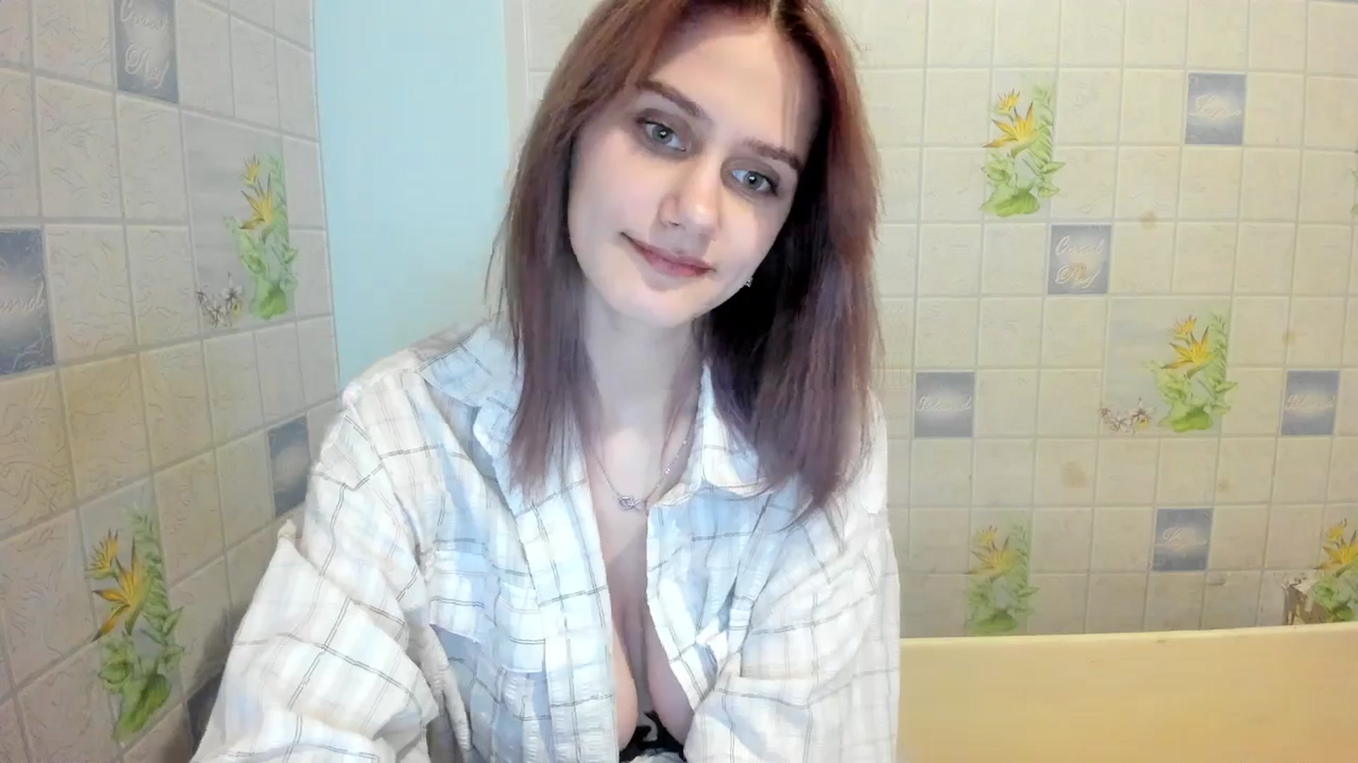 Gallery image thumbnail from NicoleDaviss's myfreecams stream on, 02/12/2026, 03:52 image 12 of 20