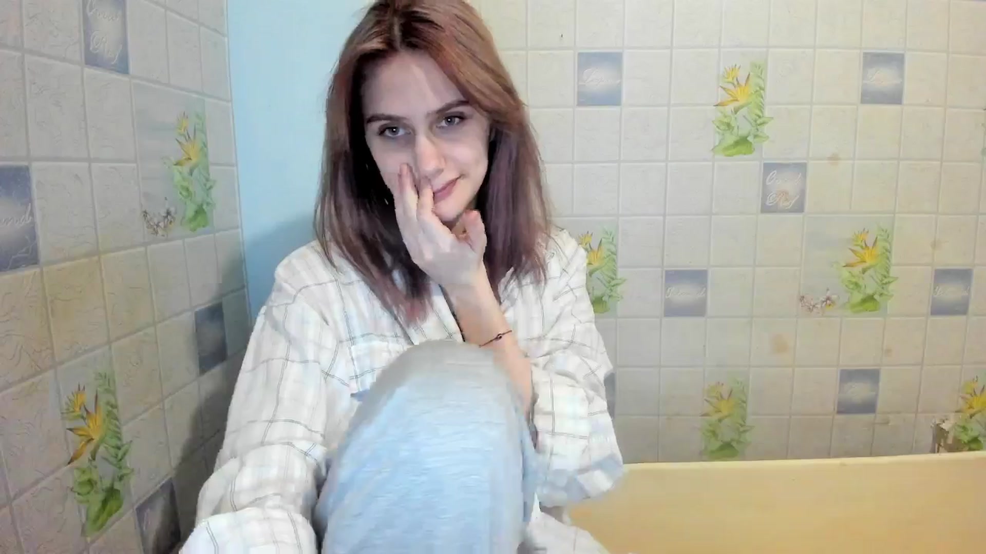 Gallery image thumbnail from NicoleDaviss's myfreecams stream on, 02/12/2026, 03:52 image 5 of 20