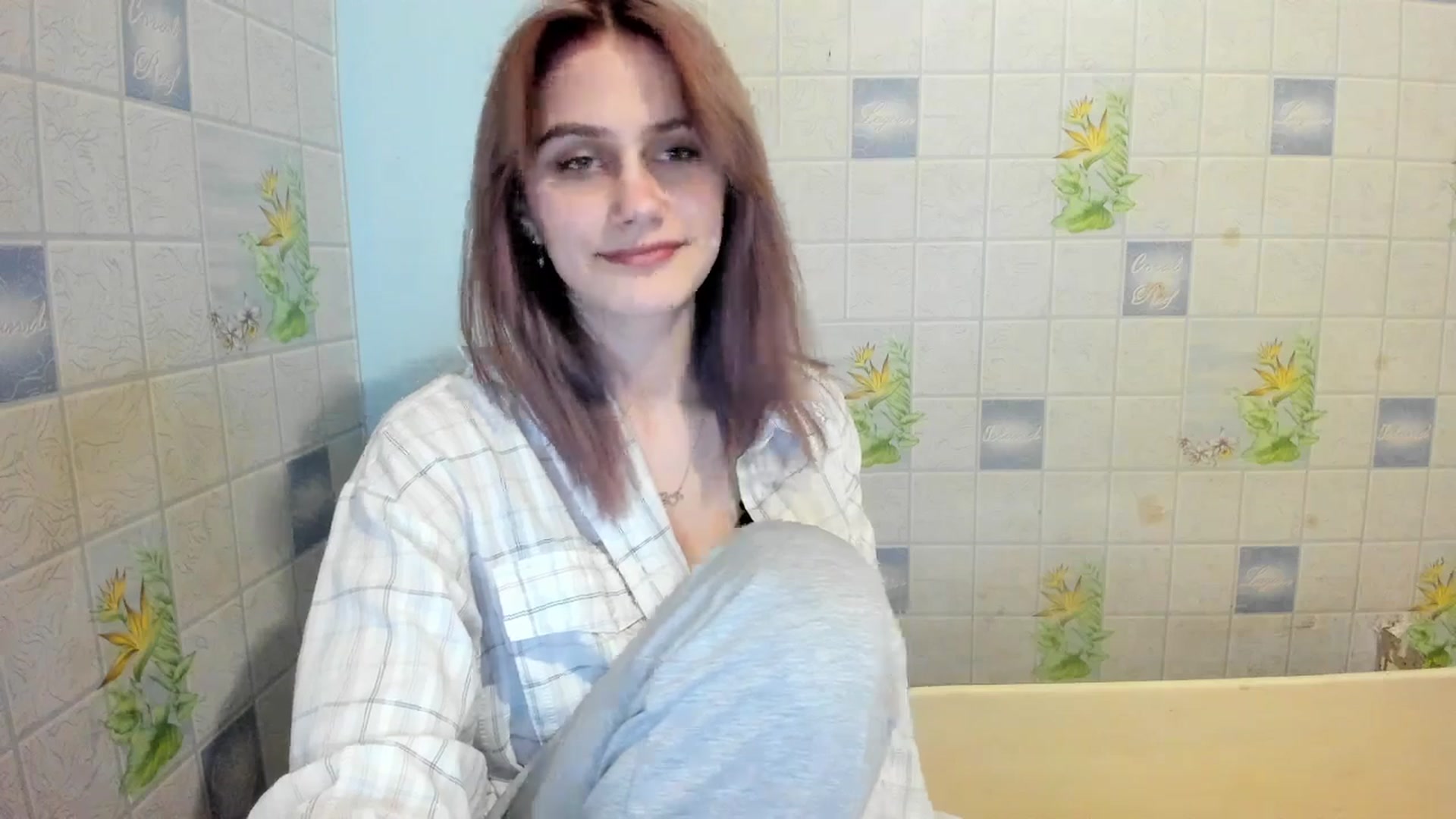 Gallery image thumbnail from NicoleDaviss's myfreecams stream on, 02/12/2026, 03:52 image 4 of 20