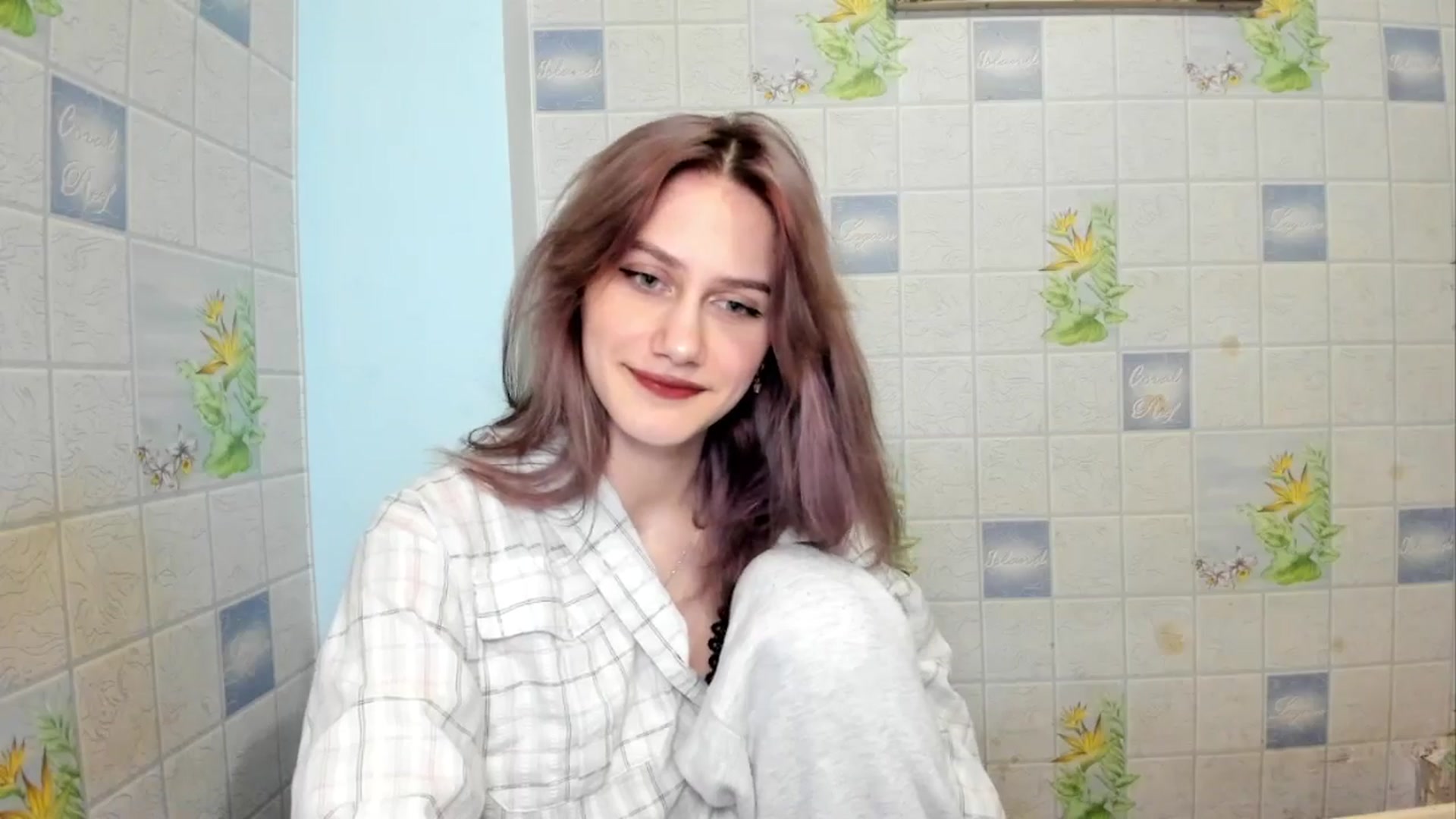 Gallery image thumbnail from NicoleDaviss's myfreecams stream on, 02/15/2026, 21:47 image 8 of 20