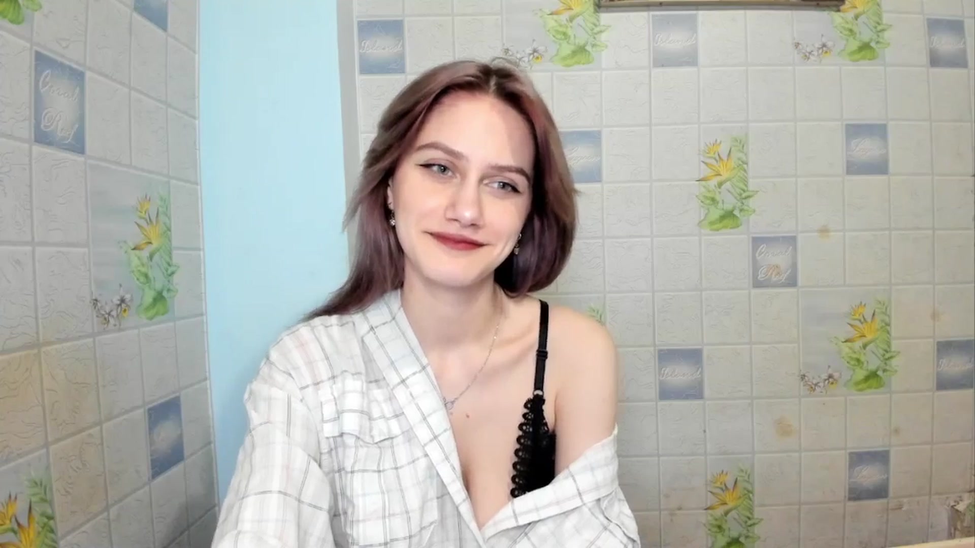 Gallery image thumbnail from NicoleDaviss's myfreecams stream on, 02/15/2026, 21:47 image 2 of 20