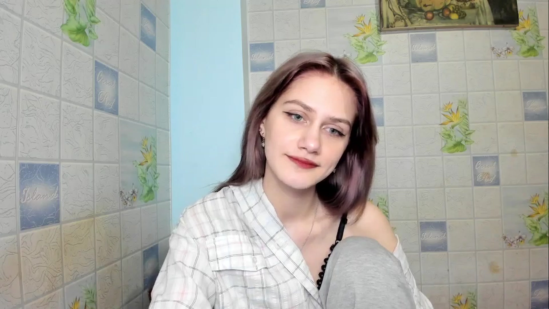 Gallery image thumbnail from NicoleDaviss's myfreecams stream on, 02/16/2026, 20:37 image 3 of 20