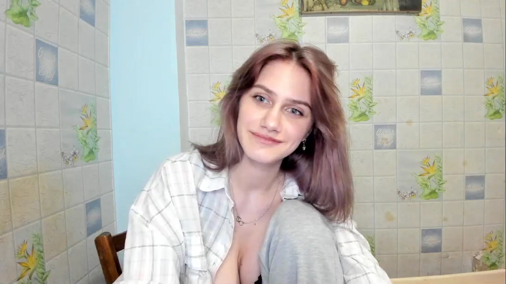 Gallery image thumbnail from NicoleDaviss's myfreecams stream on, 02/18/2026, 03:34 image 4 of 20