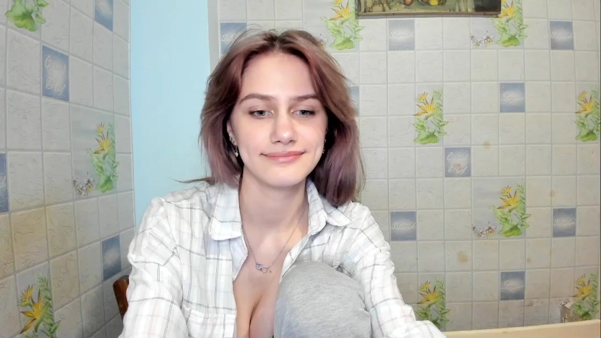 Gallery image thumbnail from NicoleDaviss's myfreecams stream on, 02/18/2026, 03:34 image 14 of 20