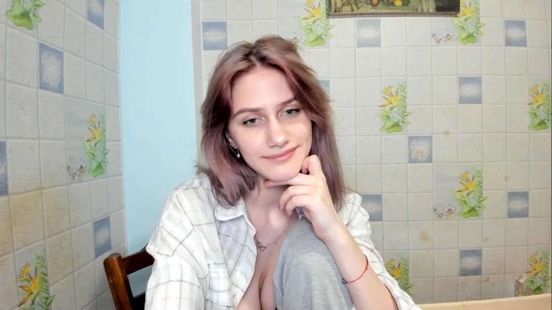 Gallery image thumbnail from NicoleDaviss's myfreecams stream on, 02/18/2026, 03:34 image 3 of 20