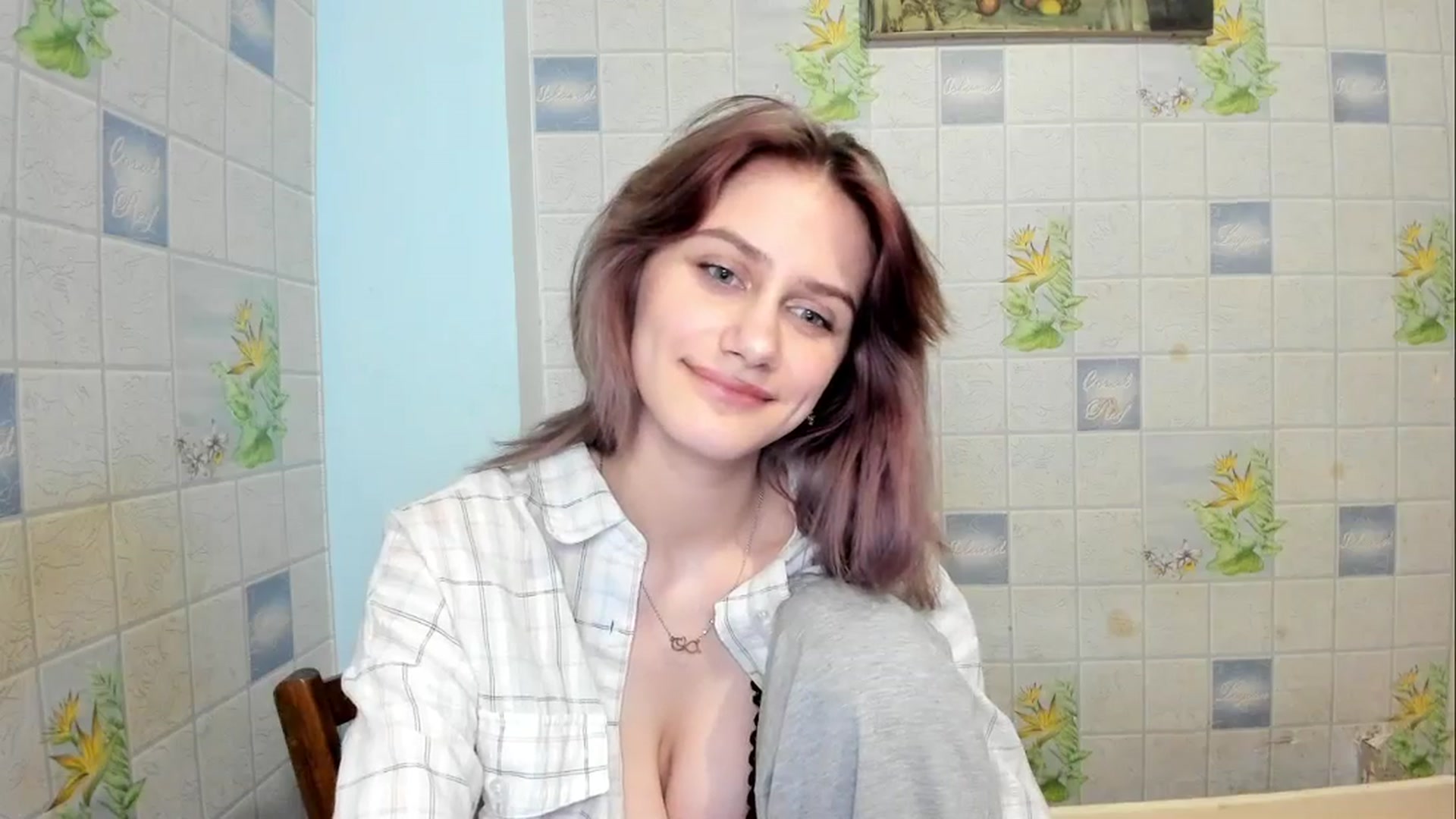 Gallery image thumbnail from NicoleDaviss's myfreecams stream on, 02/18/2026, 03:34 image 18 of 20