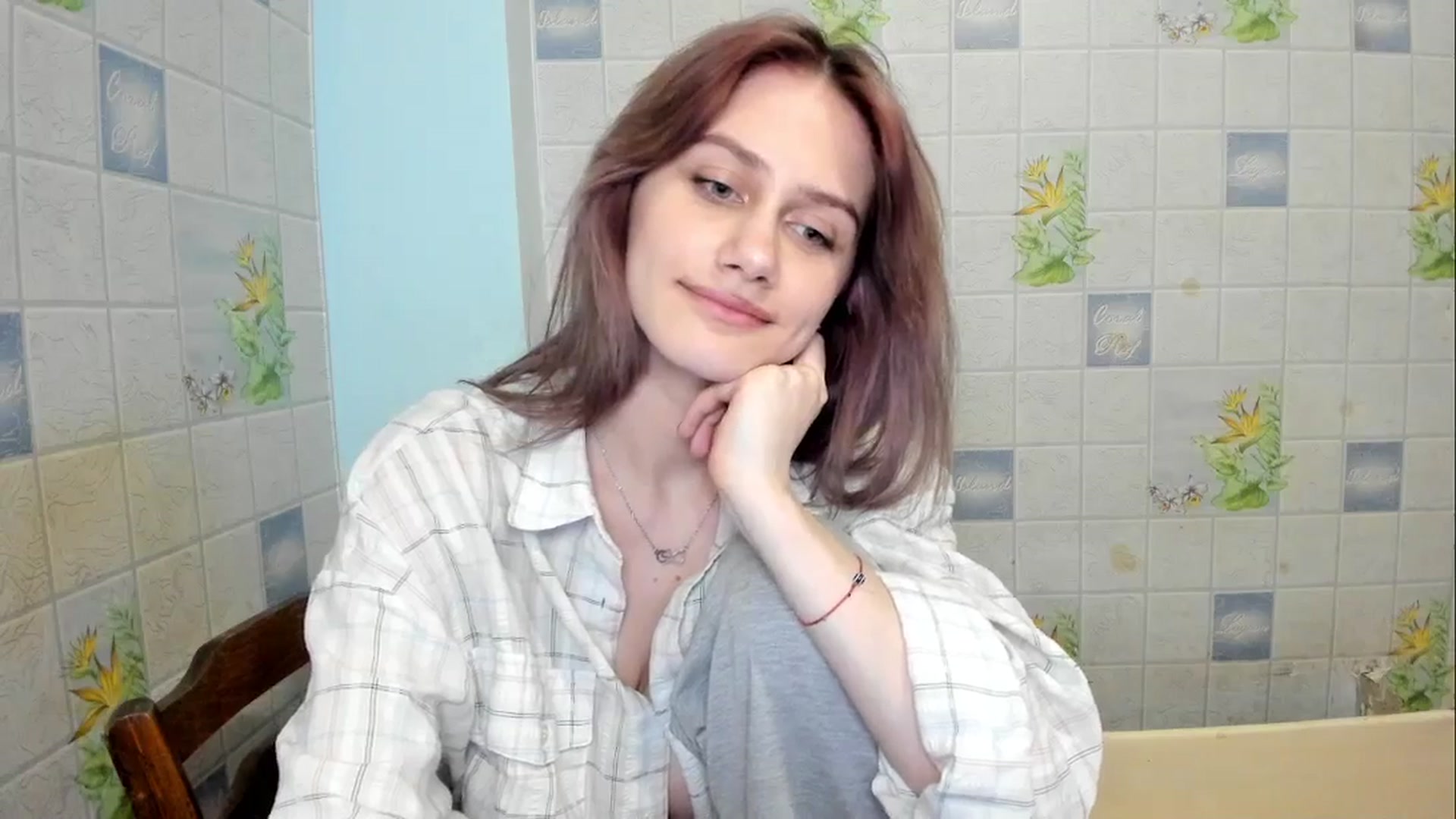 Gallery image thumbnail from NicoleDaviss's myfreecams stream on, 02/18/2026, 04:18 image 20 of 20