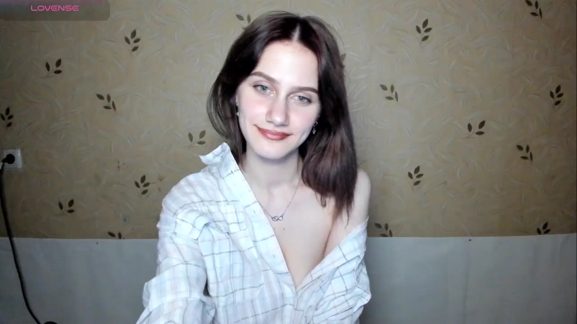 Gallery image thumbnail from NicoleDaviss's myfreecams stream on, 02/26/2026, 02:32 image 17 of 20
