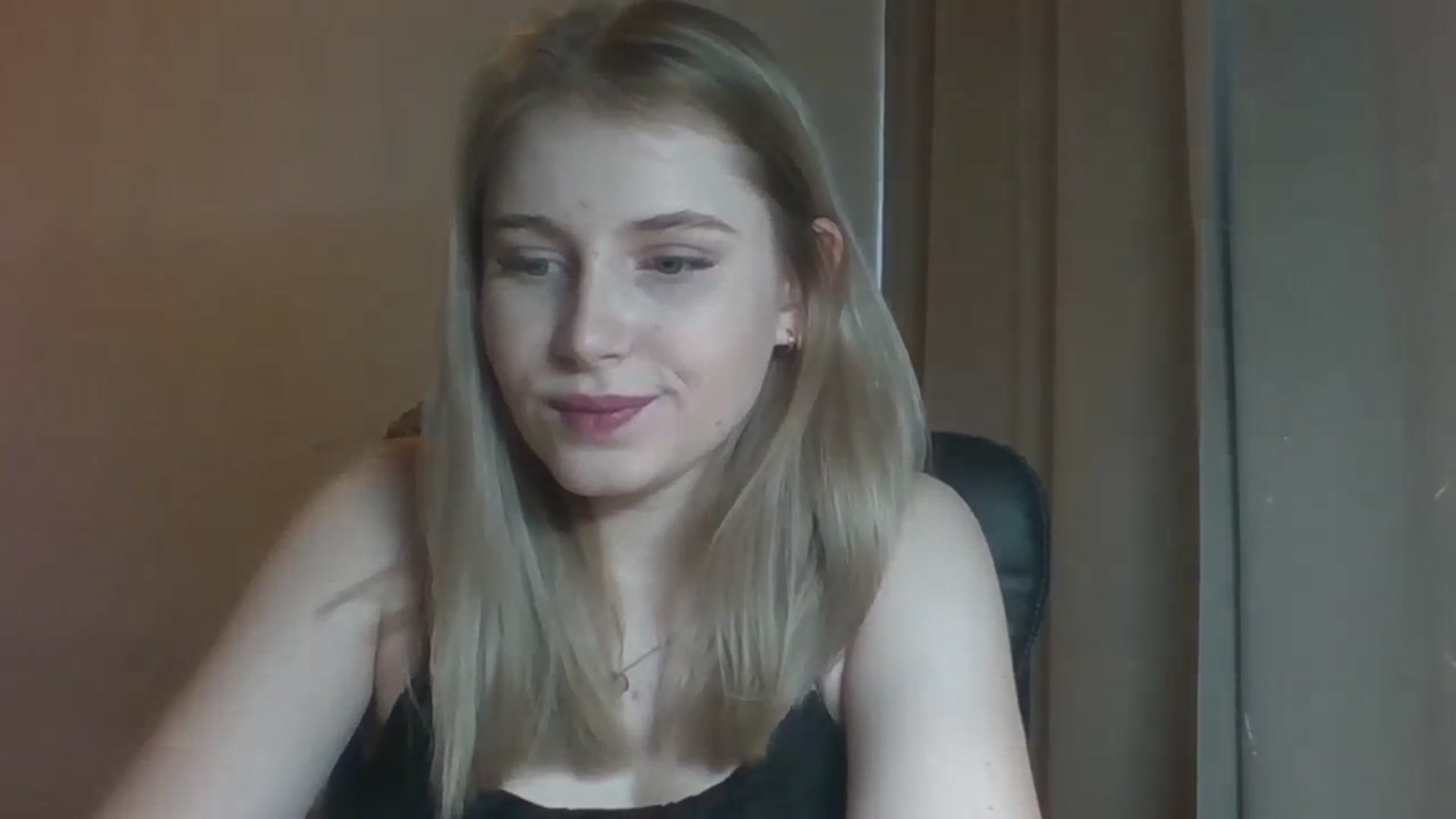Gallery image thumbnail from NicoleHappy's myfreecams stream on, 11/26/2023, 11:04 image 19 of 20