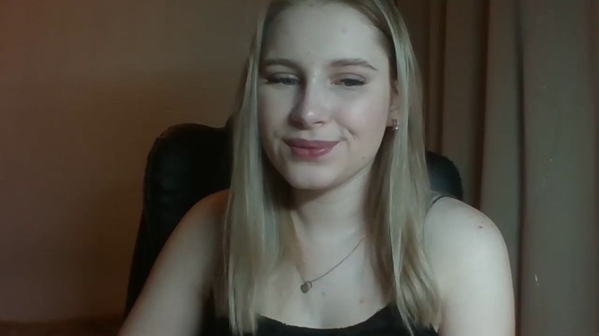 Gallery image thumbnail from NicoleHappy's myfreecams stream on, 11/30/2023, 11:01 image 9 of 20