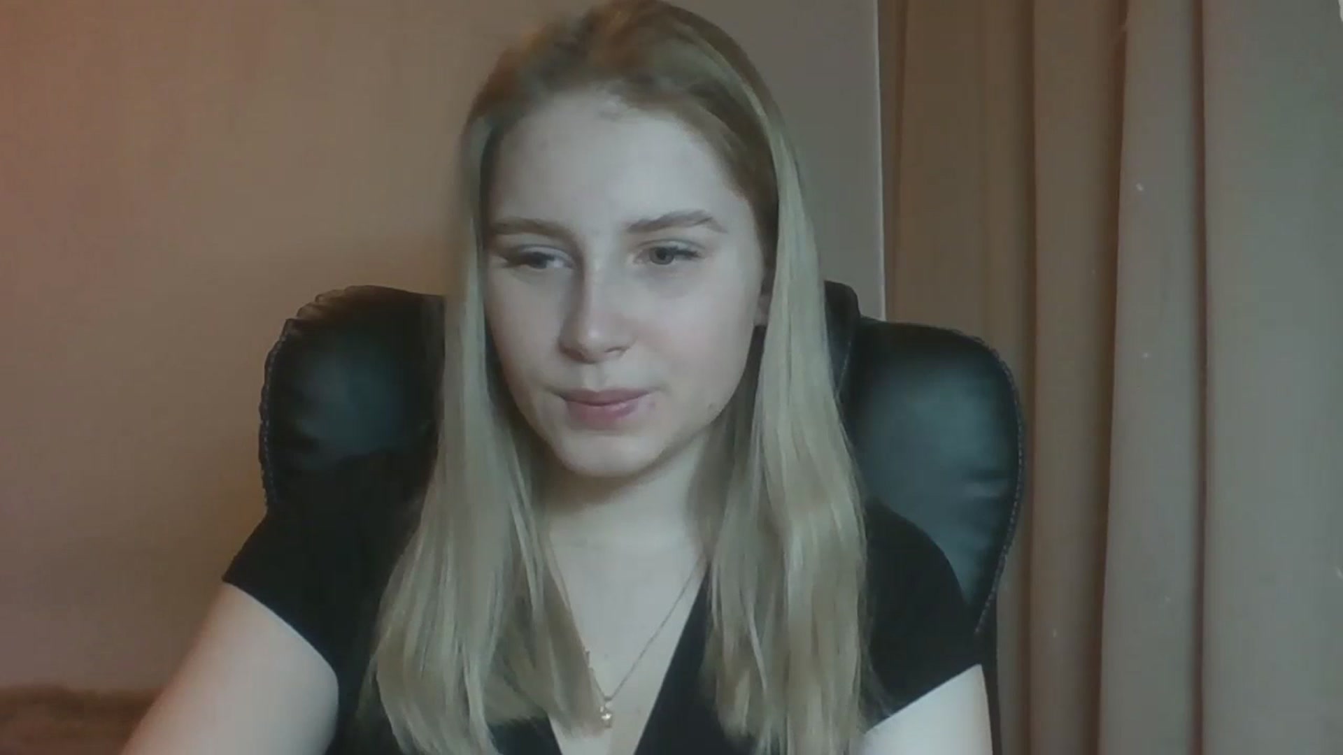 Gallery image thumbnail from NicoleHappy's myfreecams stream on, 01/02/2024, 09:01 image 6 of 20