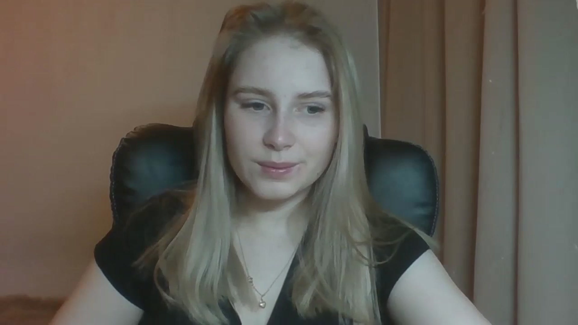 Gallery image thumbnail from NicoleHappy's myfreecams stream on, 01/02/2024, 09:01 image 8 of 20