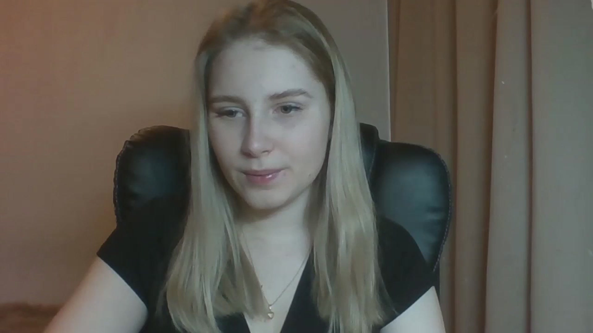 Gallery image thumbnail from NicoleHappy's myfreecams stream on, 01/02/2024, 09:01 image 5 of 20