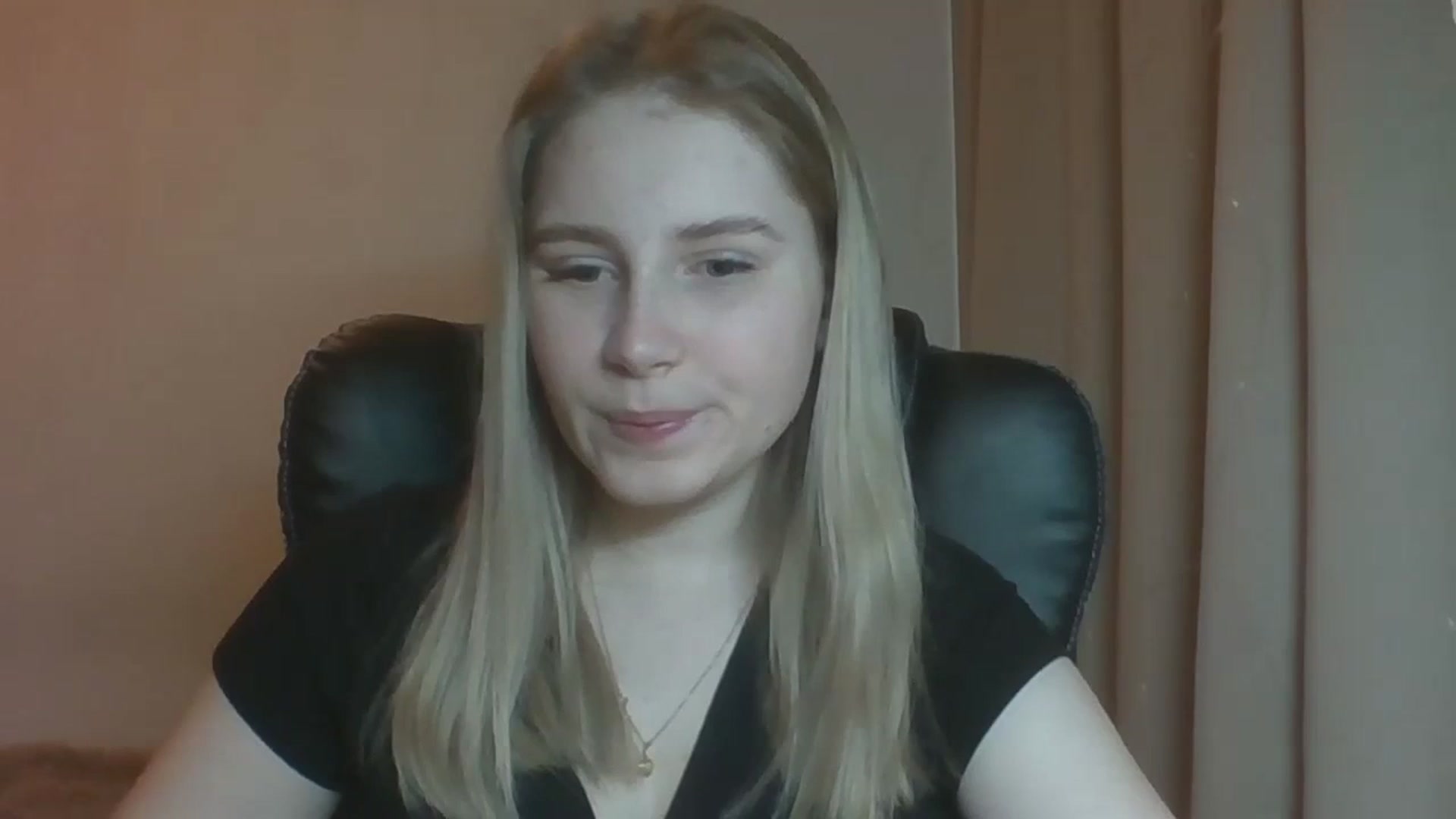 Gallery image thumbnail from NicoleHappy's myfreecams stream on, 01/02/2024, 09:01 image 3 of 20