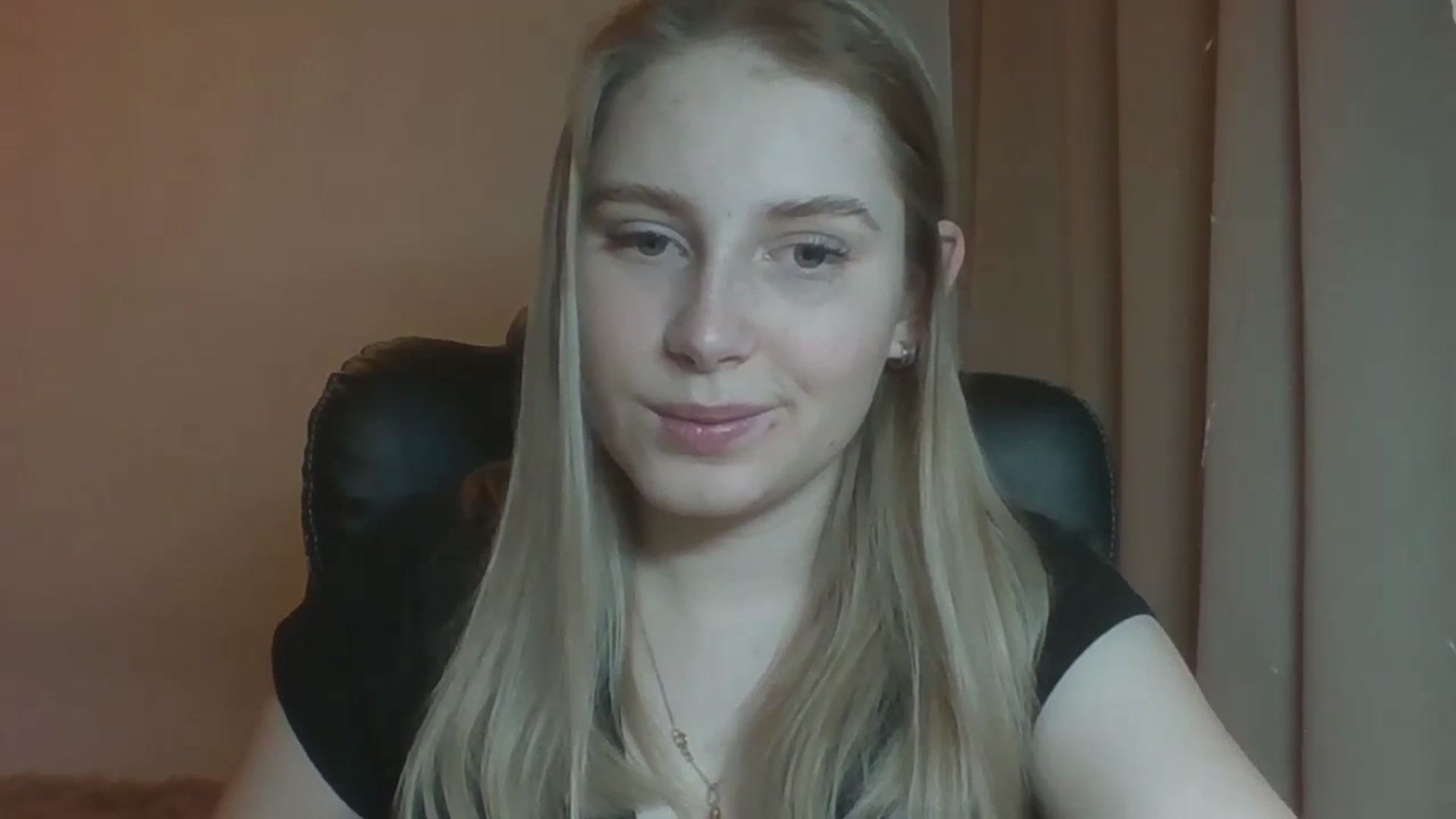Gallery image thumbnail from NicoleHappy's myfreecams stream on, 01/02/2024, 10:33 image 3 of 20