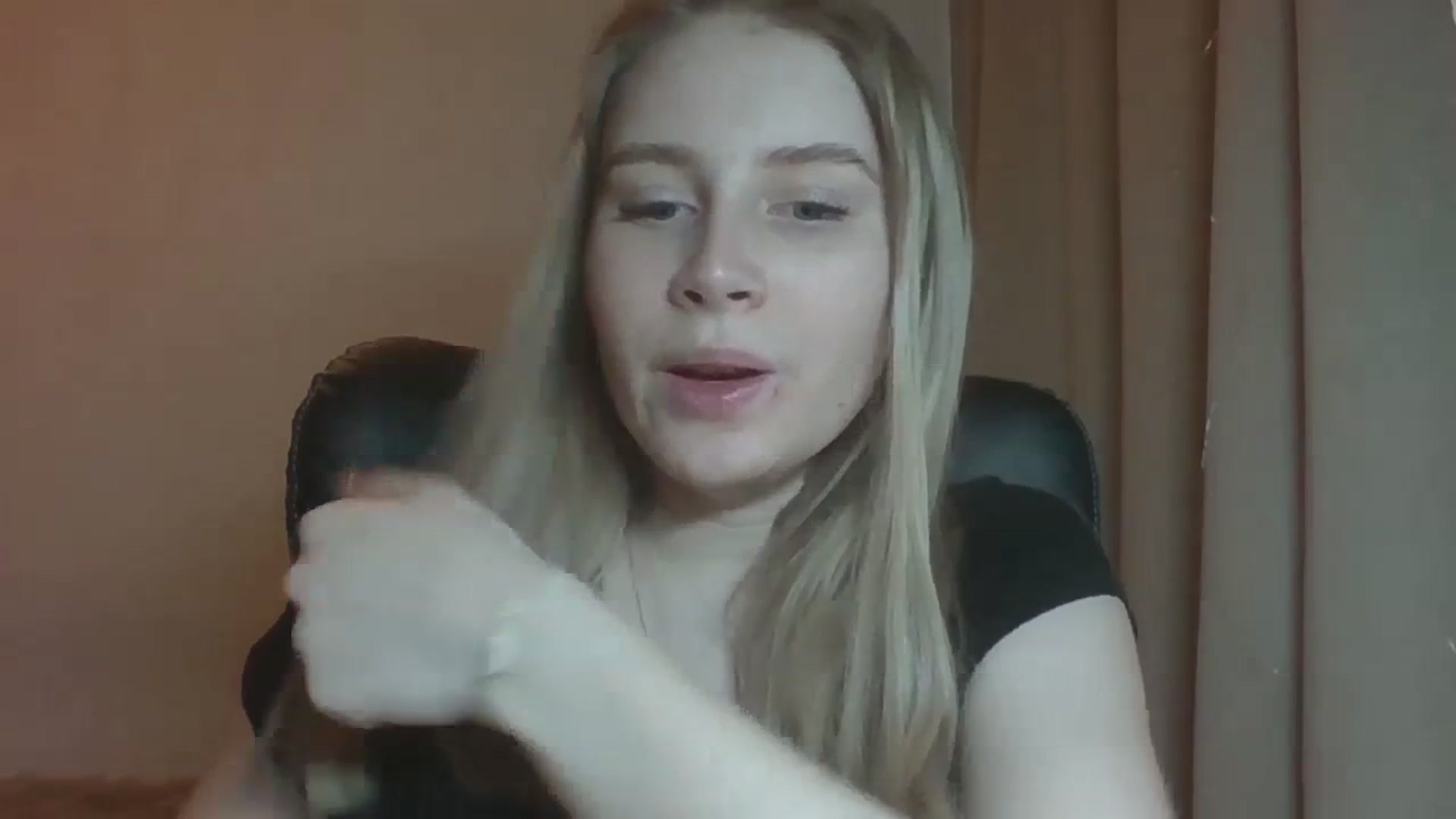 Gallery image thumbnail from NicoleHappy's myfreecams stream on, 01/02/2024, 10:33 image 4 of 20