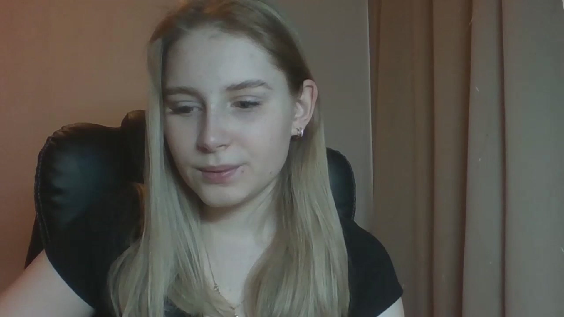 Gallery image thumbnail from NicoleHappy's myfreecams stream on, 01/02/2024, 10:33 image 15 of 20