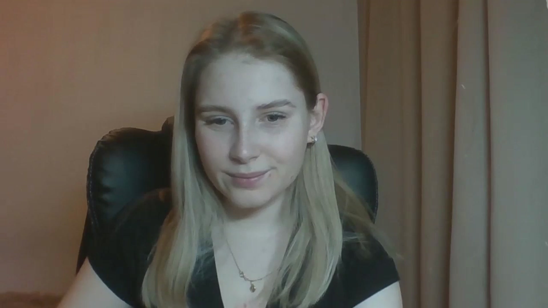 Gallery image thumbnail from NicoleHappy's myfreecams stream on, 01/02/2024, 11:43 image 16 of 20