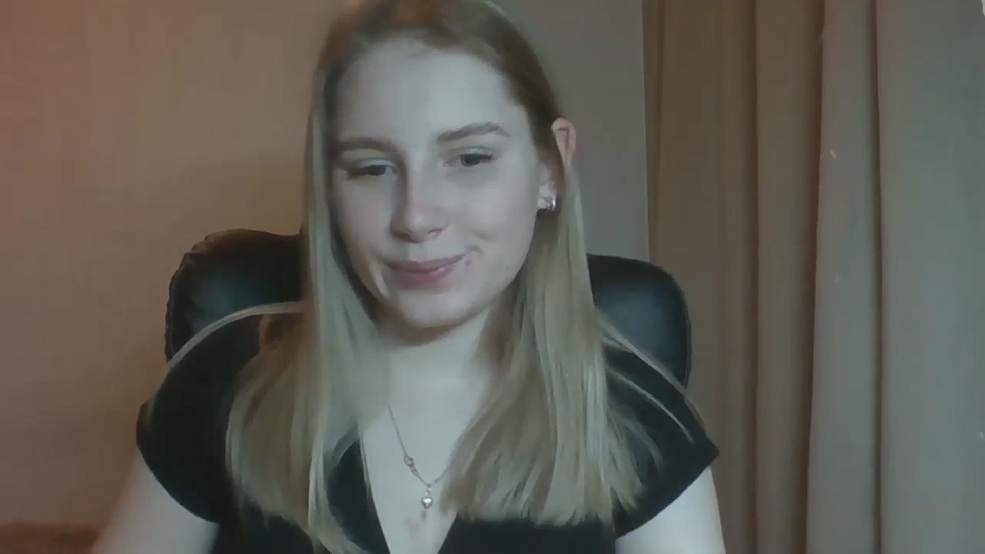 Gallery image thumbnail from NicoleHappy's myfreecams stream on, 01/02/2024, 11:43 image 9 of 20