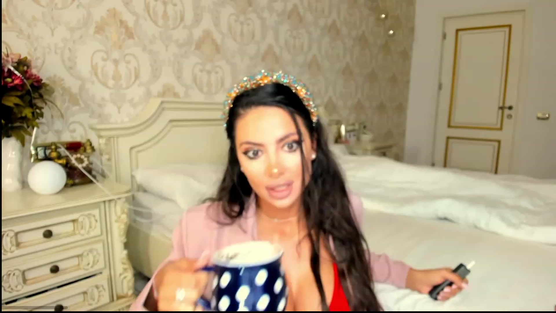 Gallery image thumbnail from NicoleHottiy's myfreecams stream on, 03/16/2023, 22:53 image 12 of 20