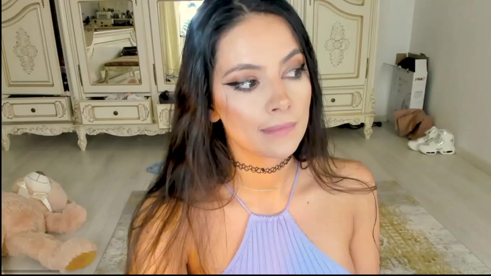 Gallery image thumbnail from NicoleHottiy's myfreecams stream on, 03/31/2023, 06:44 image 10 of 20