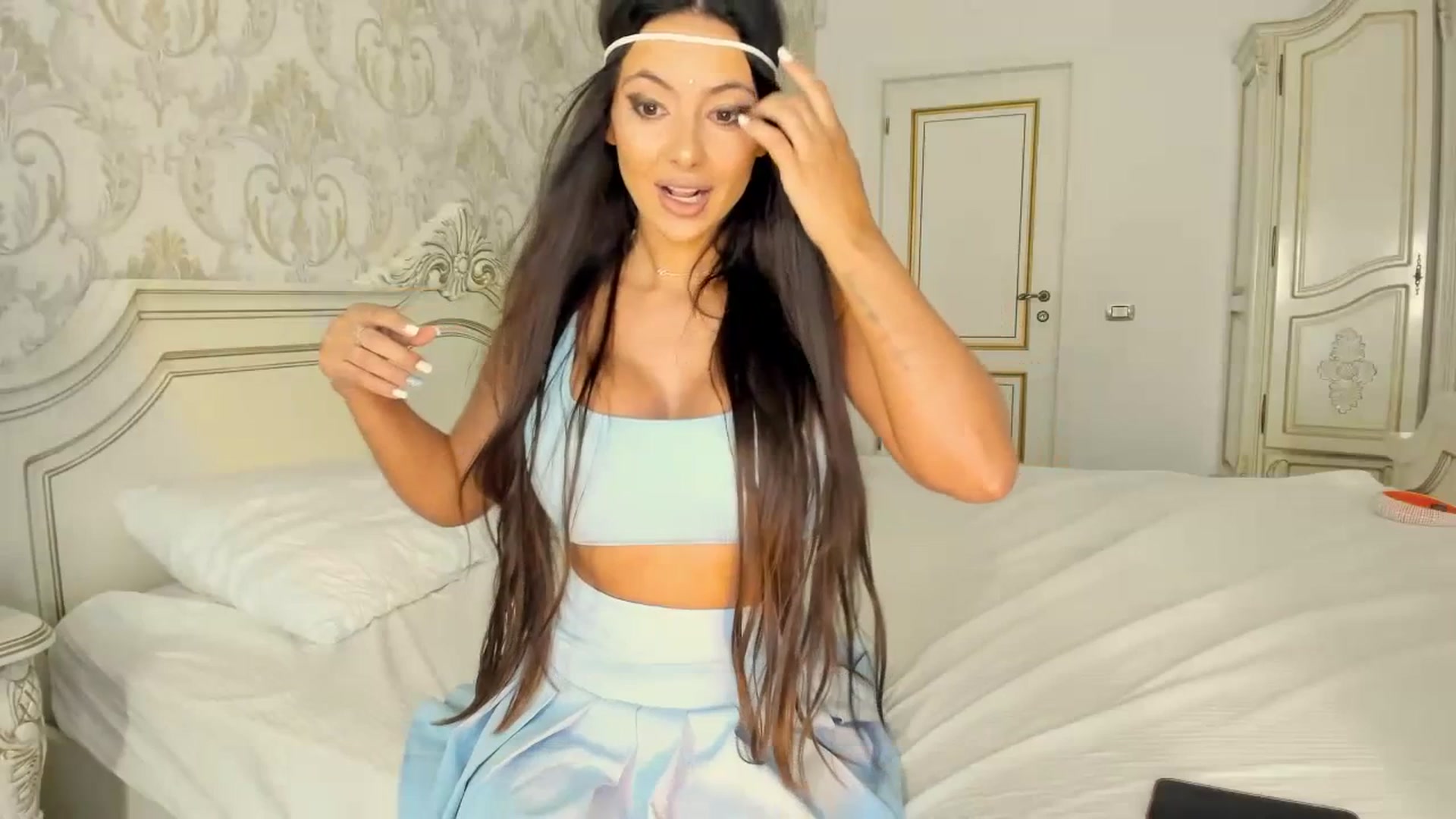 Gallery image thumbnail from NicoleHottiy's myfreecams stream on, 07/15/2023, 24:10 image 10 of 20