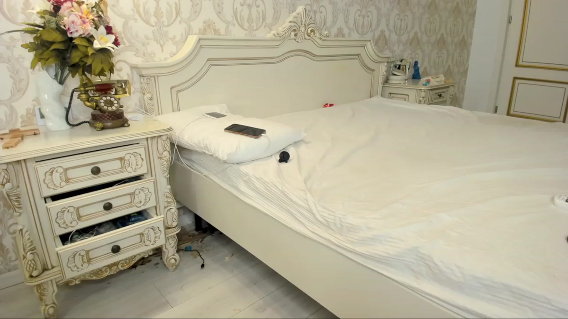 Gallery image thumbnail from NicoleHottiy's myfreecams stream on, 08/27/2023, 23:36 image 3 of 20