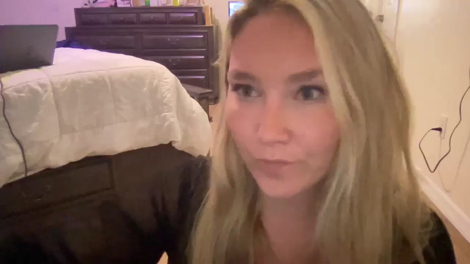 Gallery image thumbnail from NicoleOcean's myfreecams stream on, 07/08/2024, 24:39 image 14 of 20