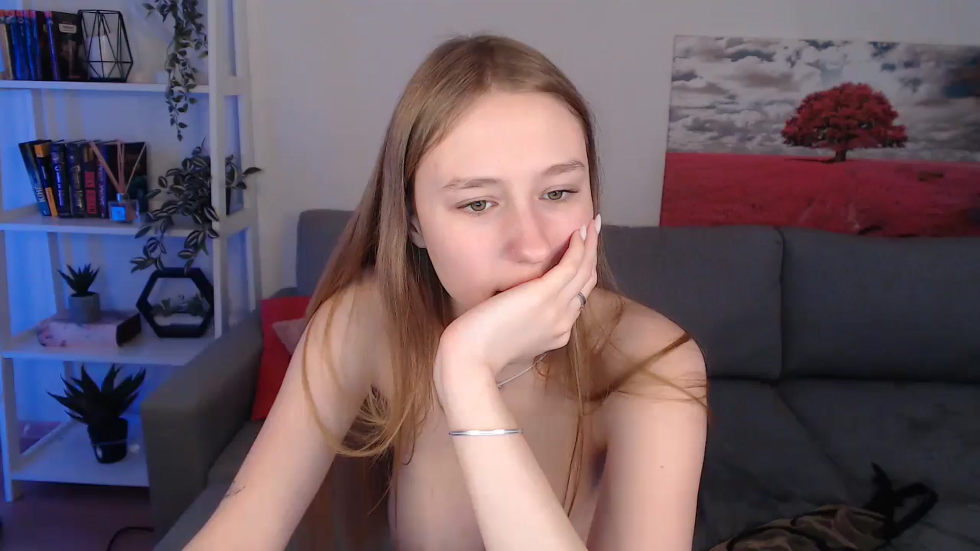Gallery image thumbnail from NicolePax's myfreecams stream on, 02/18/2025, 12:16 image 17 of 20