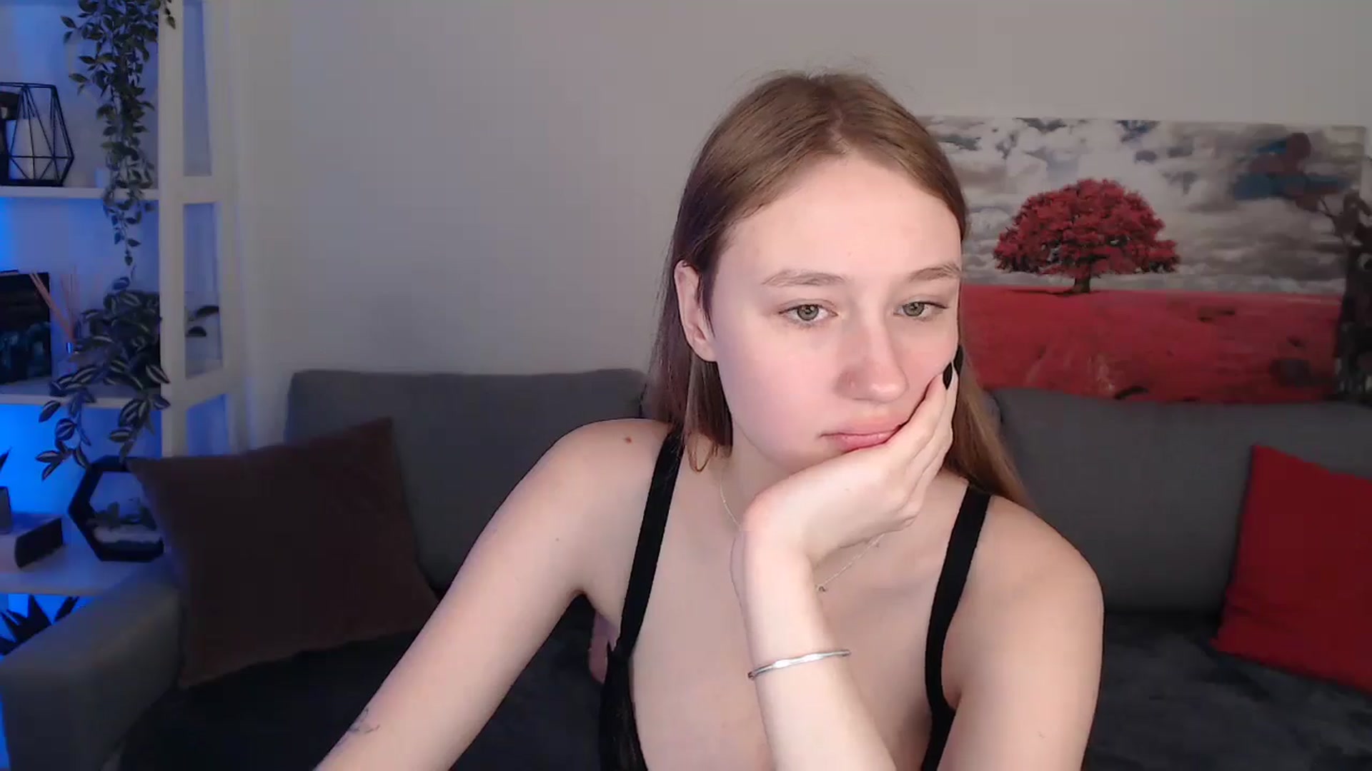 Gallery image thumbnail from NicolePax's myfreecams stream on, 03/16/2025, 09:58 image 7 of 20