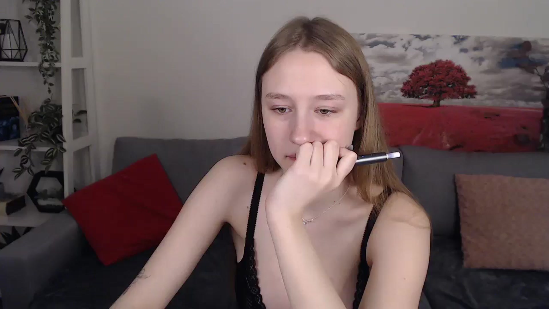 Gallery image thumbnail from NicolePax's myfreecams stream on, 03/21/2025, 11:08 image 17 of 20