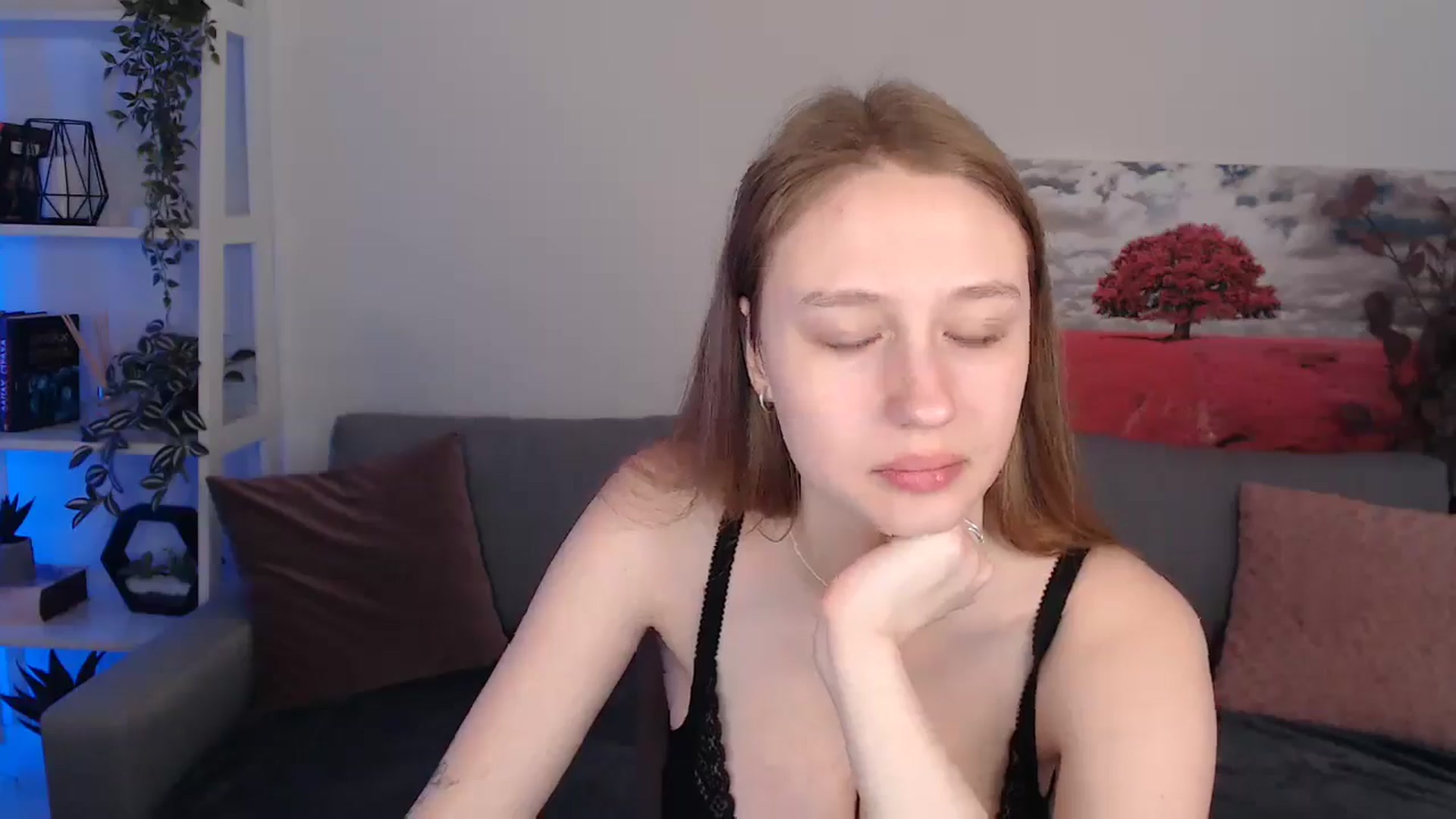 Gallery image thumbnail from NicolePax's myfreecams stream on, 03/29/2025, 09:19 image 8 of 20