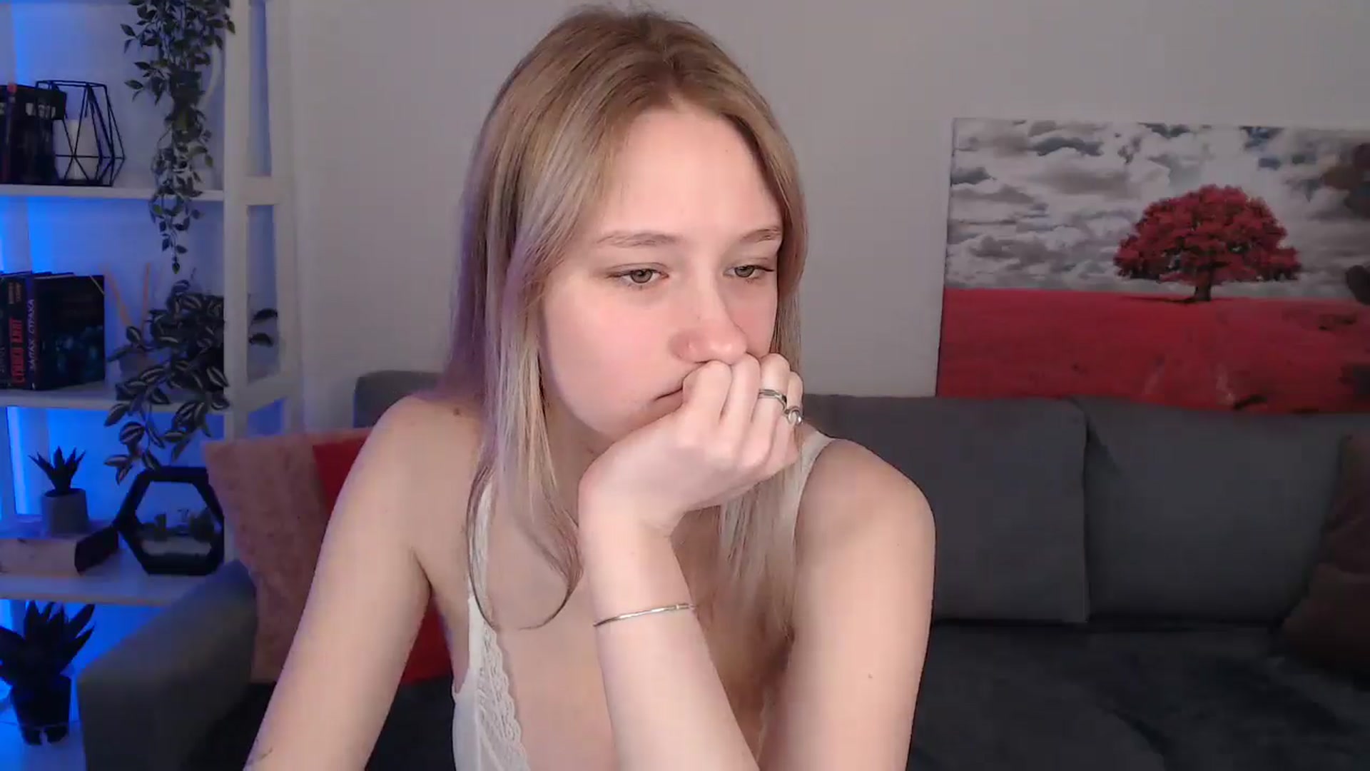Gallery image thumbnail from NicolePax's myfreecams stream on, 04/30/2025, 08:56 image 8 of 20